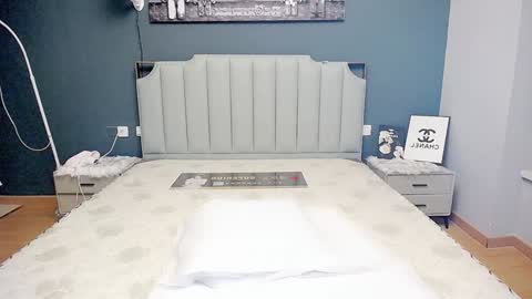 Crystal online show from 11, 1, 2025