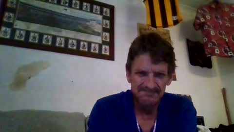 Snapshot of niceozziecockxxx chatting on 14, 11, 2025 Sexiishaine online show from 14, 11, 2025