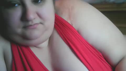 Snapshot of nicholle chatting on 5, 1, 2025 Nicholle online show from 5, 1, 2025