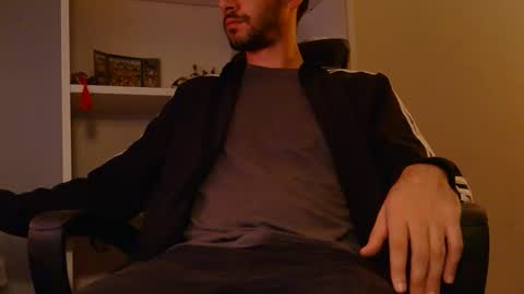 Snapshot of nickbok11 chatting on 12, 11, 2025 nickbok11 online show from 12, 11, 2025