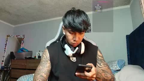 Snapshot of nickhot0609 chatting on 13, 10, 2025 Nickhot0609 online show from 13, 10, 2025