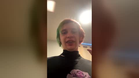 Snapshot of nickie42082 chatting on 30, 3, 2026 nickie42082 online show from 30, 3, 2026