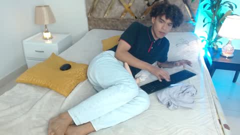 Snapshot of nickolas_moon chatting on 14, 12, 2024 Nickolas Muoz online show from 14, 12, 2024