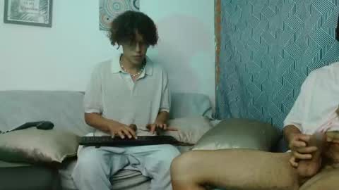 Snapshot of nickolas_moon chatting on 5, 2, 2025 Nickolas Muoz online show from 5, 2, 2025