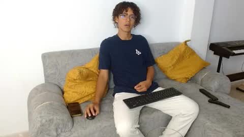 Snapshot of nickolas_moon chatting on 18, 9, 2025 Nickolas Muoz online show from 18, 9, 2025