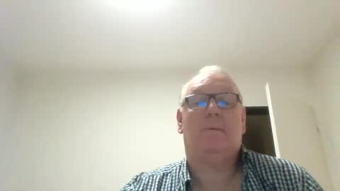 Snapshot of nickvandicky chatting on 23, 10, 2025 nickvandicky online show from 23, 10, 2025