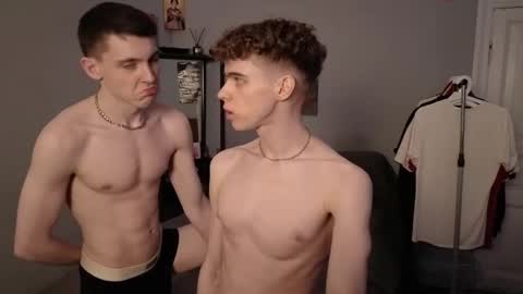 Snapshot of nicky_mart chatting on 7, 11, 2025 Nicki Danny online show from 7, 11, 2025