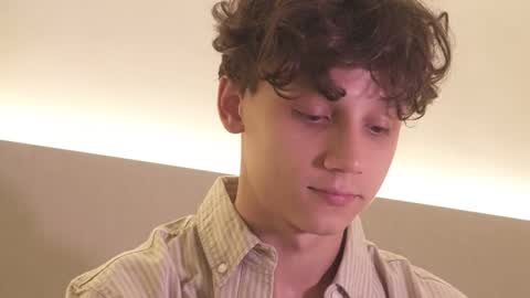 Snapshot of nicky_neal chatting on 20, 10, 2025 Nicky Neal online show from 20, 10, 2025