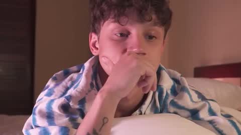 Snapshot of nicky_neal chatting on 14, 1, 2026 Nicky Neal online show from 14, 1, 2026