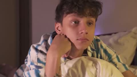 Snapshot of nicky_neal chatting on 16, 1, 2026 Nicky Neal online show from 16, 1, 2026