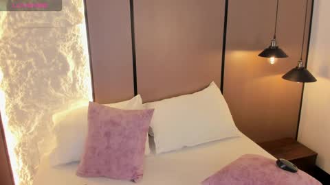 Snapshot of nicky_peyton chatting on 12, 11, 2025 Nicky online show from 12, 11, 2025