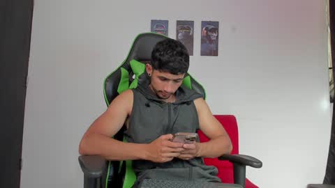 nicky online show from 2, 12, 2024