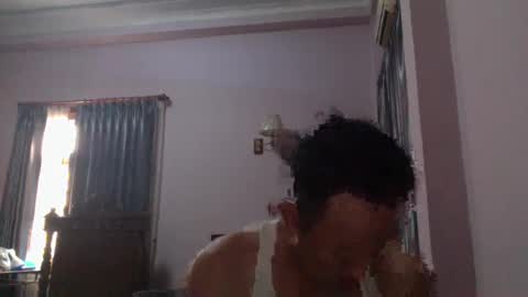 nickyang75 online show from 23, 12, 2024