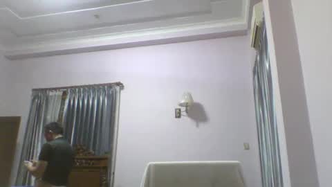 nickyang75 online show from 12, 1, 2025