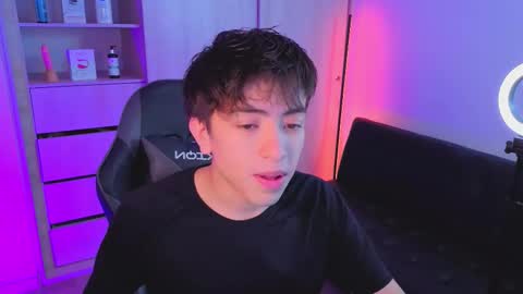 Snapshot of nicoisonline chatting on 20, 10, 2025 Nicolas online show from 20, 10, 2025