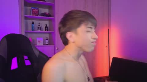 Snapshot of nicoisonline chatting on 12, 11, 2025 Nicolas online show from 12, 11, 2025