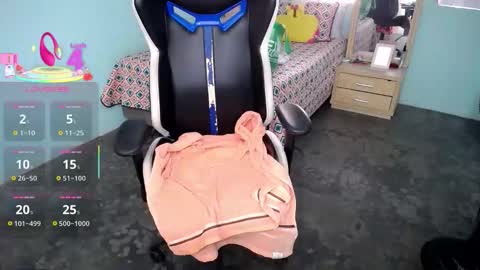 Snapshot of nicol_24 chatting on 18, 9, 2025 Nicol sweet nicol24 instagram online show from 18, 9, 2025