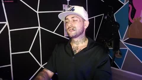 nicolas online show from 25, 10, 2025