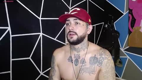 nicolas online show from 2, 12, 2025