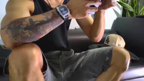 Snapshot of nicolas_veiny chatting on 1, 12, 2025 Nicolas online show from 1, 12, 2025