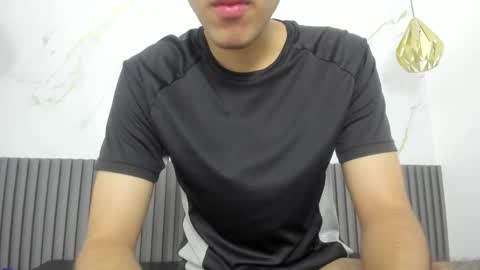 nicolasfine online show from 4, 2, 2026