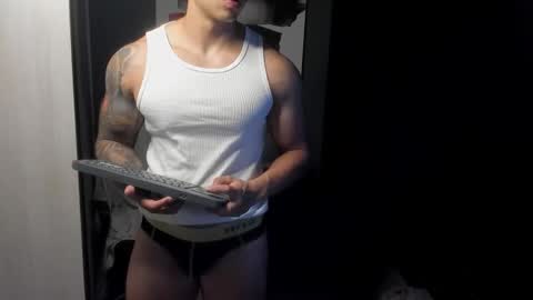 Snapshot of nicolasmuscle chatting on 18, 3, 2026 Andres online show from 18, 3, 2026