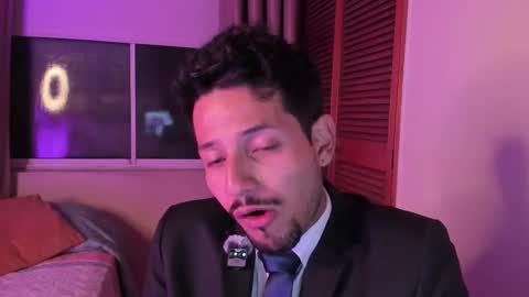 nicolasrodrii online show from 6, 2, 2026