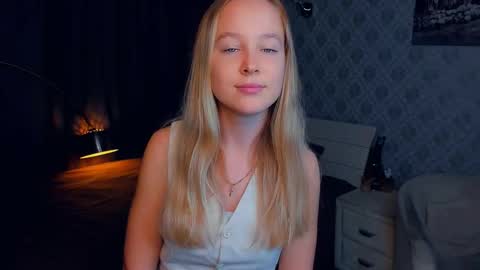 Nicoletta online show from 8, 9, 2025