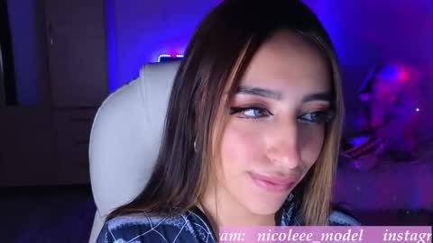 Nicole online show from 5, 11, 2025