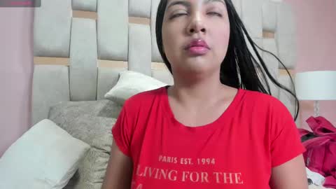 nicole_fisherr online show from 16, 9, 2025