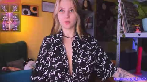 Nicole online show from 19, 11, 2025