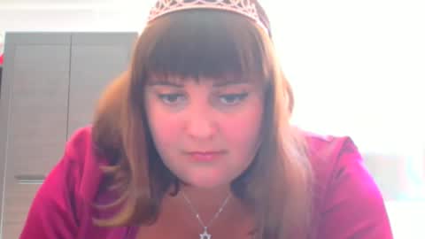 Nicole online show from 14, 9, 2025