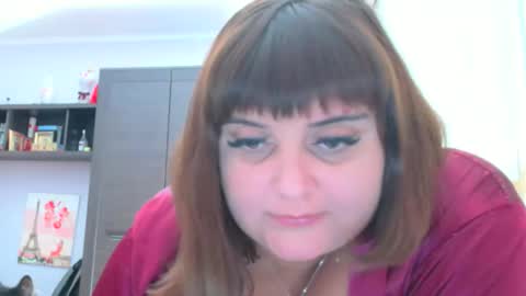Nicole online show from 6, 10, 2025