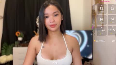 Snapshot of nicolecellini chatting on 5, 3, 2026 NICOLE online show from 5, 3, 2026