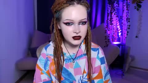Nicole online show from 5, 3, 2025