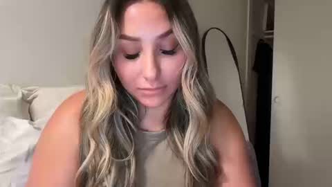 nicolelovesyou444 online show from 10, 10, 2025