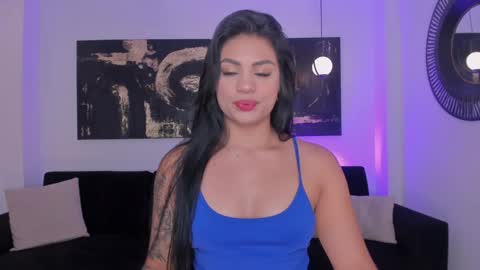 Nicole Sanz online show from 27, 1, 2025