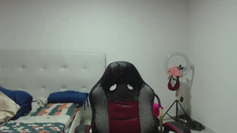 Cyber Lee online show from 5, 2, 2025