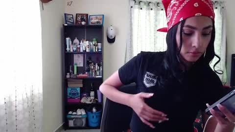 Snapshot of nicoletta_c66 chatting on 5, 11, 2025 Nicole online show from 5, 11, 2025