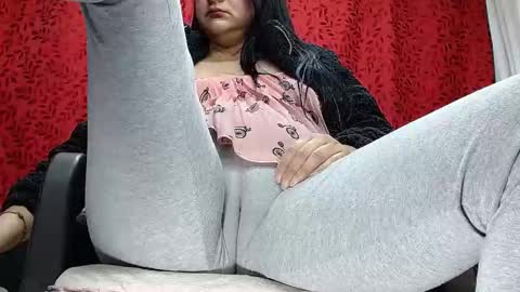 NICOLLE online show from 14, 11, 2025