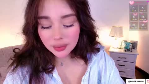 Snapshot of nicolthompsonn chatting on 18, 10, 2025 Nicol online show from 18, 10, 2025