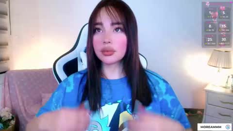 Snapshot of nicolthompsonn chatting on 26, 10, 2025 Nicol online show from 26, 10, 2025