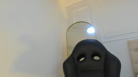 Nicol online show from 1, 2, 2026