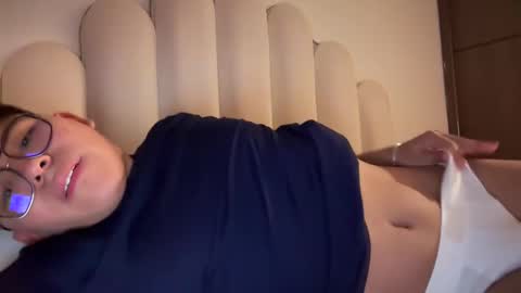 nicoxdulce online show from 11, 1, 2025