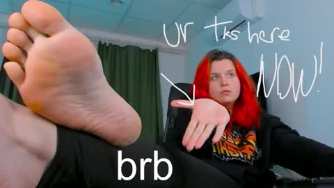 Snapshot of nielletablossom chatting on 6, 11, 2025 Nellie online show from 6, 11, 2025