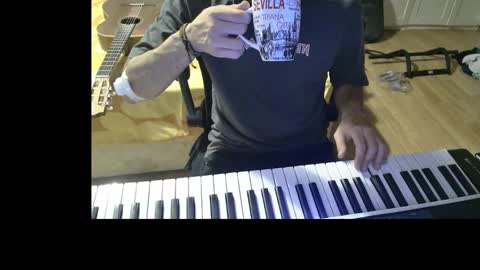 Julian online show from 14, 9, 2025
