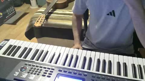 Julian online show from 6, 10, 2025