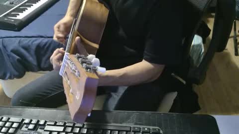 Julian online show from 9, 10, 2025