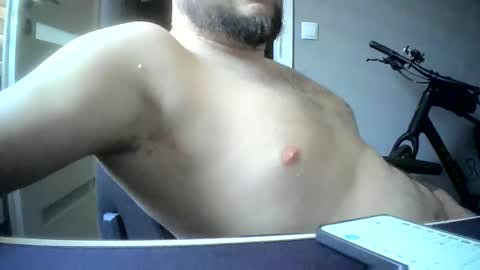 Niewidoczny online show from 21, 3, 2026