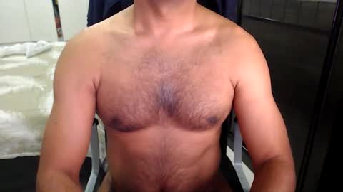 night_rider09711 online show from 27, 1, 2025